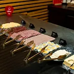 فندق إيبيس ريبوليت ريبوييت
