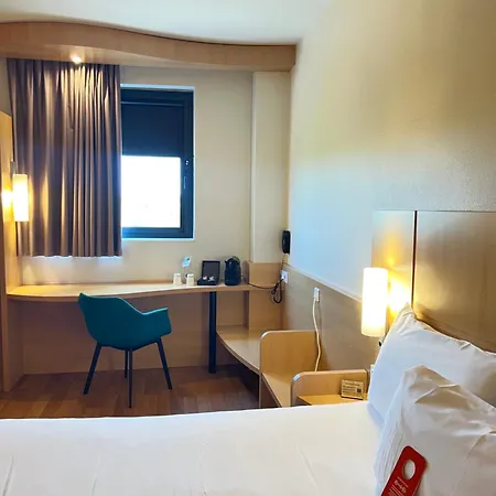 Ibis Hotel