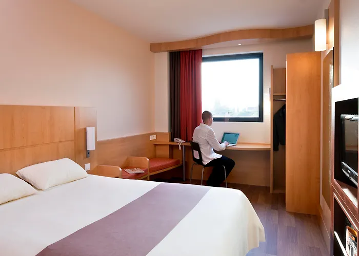 Hotel Ibis 2*