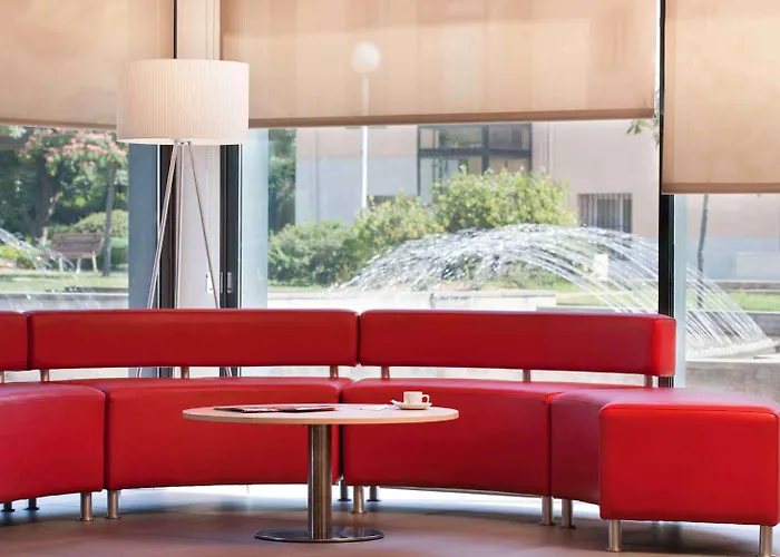 Ibis Hotel 2*