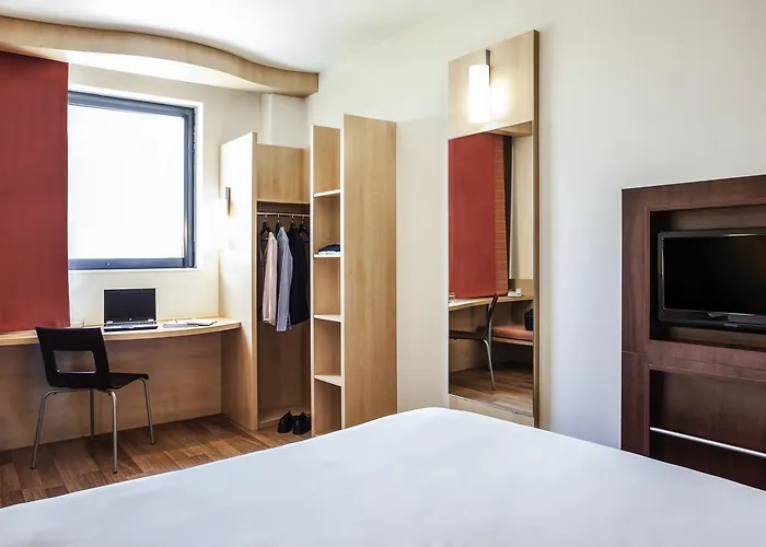 Hotel Ibis Ripollet