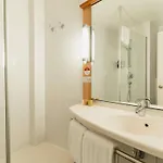 Ibis 2* Ripollet