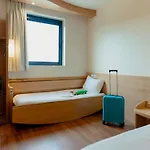 Ibis 2*