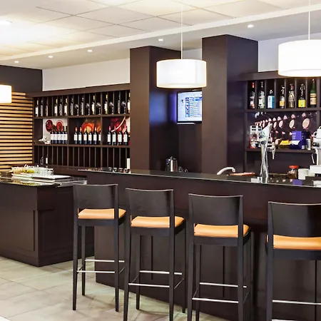 Ibis Hotell Ripollet