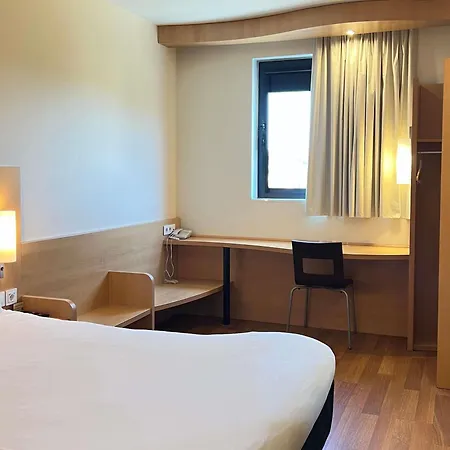 Ibis Hotel Ripollet