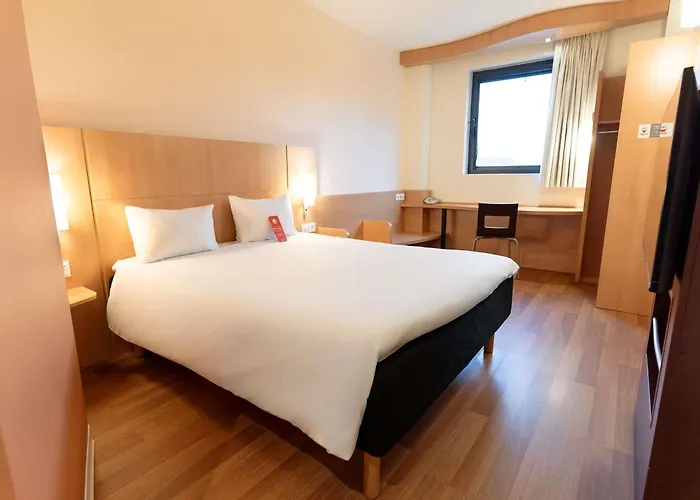 Ibis Otel