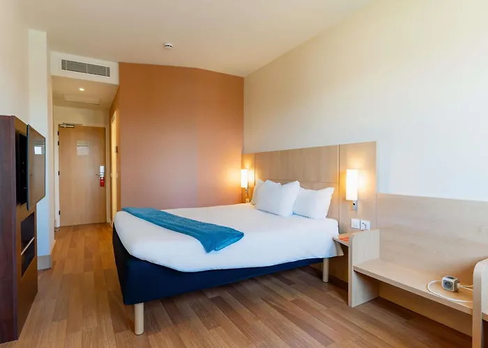 Ibis Otel 2*