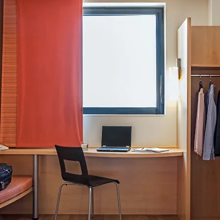 Hotel Ibis 2*