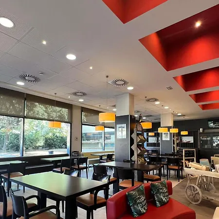 Hotel Ibis