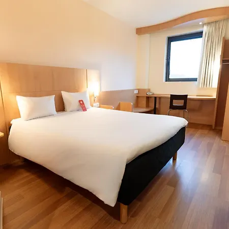 Ibis Hotel Ripollet