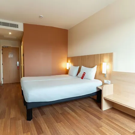 Hotel Ibis Ripollet