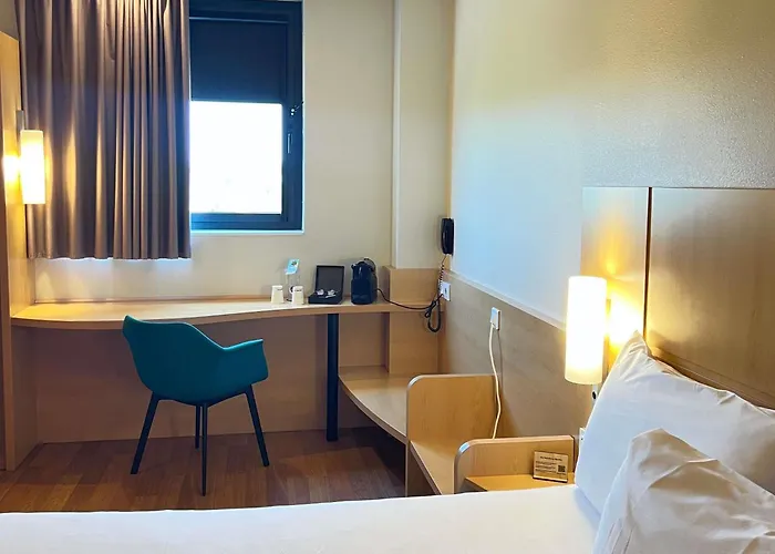 Ibis 2* Ripollet